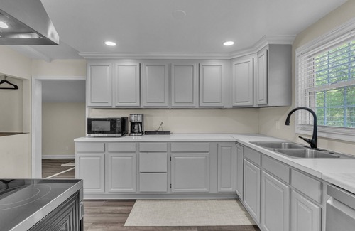Barstow House | NEW! Peaceful Pet Friendly Chesapeake Escape