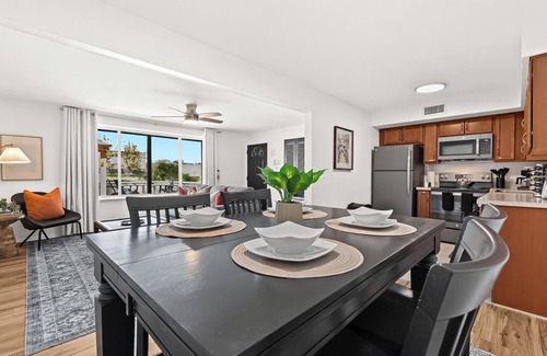 Royal Oak Apartment | New! Pet Friendly 1BR Flat near Downtown Royal Oak