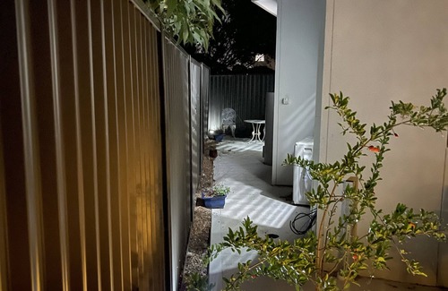 Regents Park Apartment | New Private Luxury Granny Flat, 10 min from Sydney Olympic Park