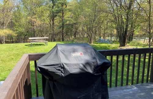 Mount Pocahontas House | New! Relaxation room, firepit, trampoline, hammock and more! @ Pocono Mountains