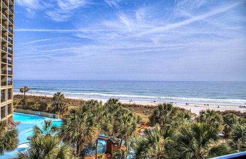 Windy Hill Condo | New! Remodeled king suite with amazing views and amenities