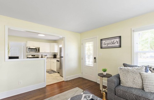 Charlotte House | New! Renovated and 12 minutes to South End CLT!