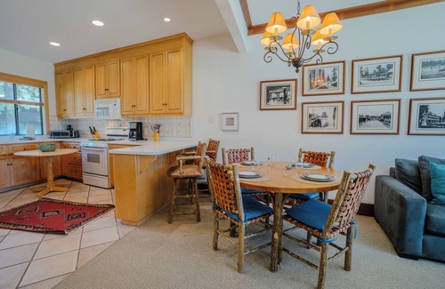 Tahoe Sierra Estates Condo | New Rental at Tahoe Tavern Condo w Pool/Pier/Tennis & BUOY Rental