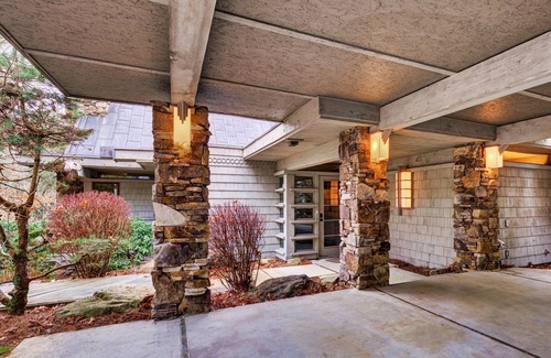 Cashiers House | New Rental! Sunrise Cottage in beautiful Cashiers, NC!
