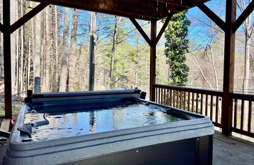 West Jefferson House | New River Haven - West Jefferson, NC