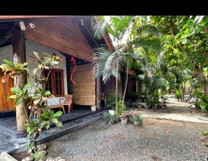 Pasikuda House | New Roy Guest House
