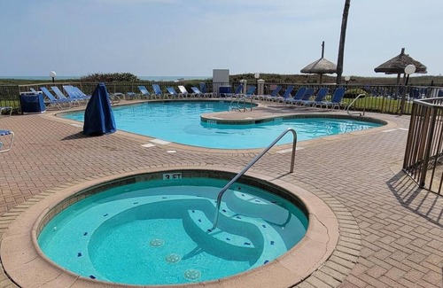 South Padre Island Condo | NEW! Saida Towers IV #108 (2-Bedroom Condo) with Pool - Pets Allowed