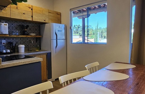 Alto Paraiso de Goias Apartment | New Santorini Loft in the center - with breakfast