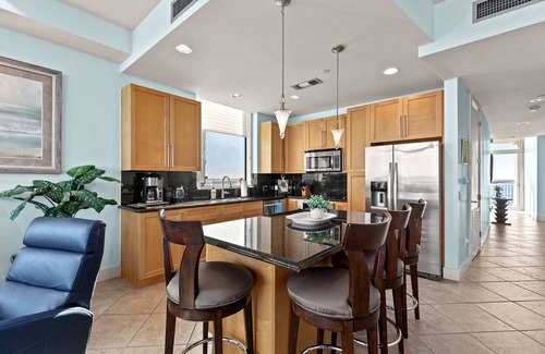 South Padre Island Condo | NEW! Sapphire Beach - Breathtaking 26th Floor * Views