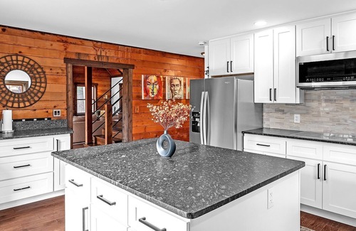 Kunkletown House | NEW! Secluded Forest Cabin Retreat with Pool & Hot Tub