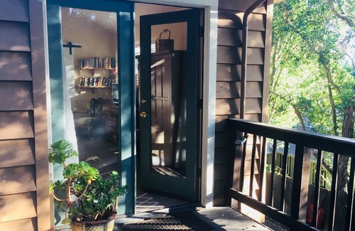 Napa House | New Secluded Napa Suite Near Downtown w/Hot Tub & Private Deck