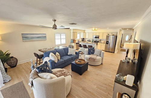 Naples Park House | NEW! Serene House with Spectacular Heated Pool/Spa, FREE Bikes, Amenities, Beach
