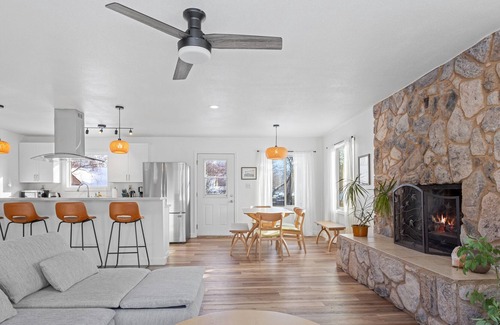 Palmer House | *NEW* Serene Stay in Palmer!