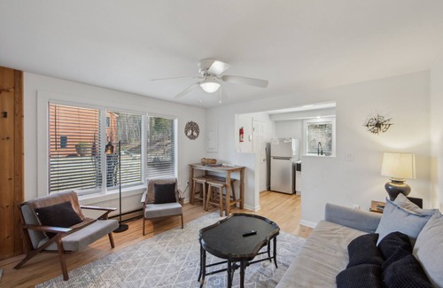North Creek House | NEW! Sleeping Bear Cozy Corner End Unit by The Summit at Gore Mountain