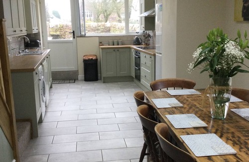 Quarnford House | NEW Sleeps 8 or 10, Peak District, Nr Buxton