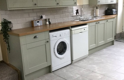 Quarnford House | NEW Sleeps 8 or 10, Peak District, Nr Buxton
