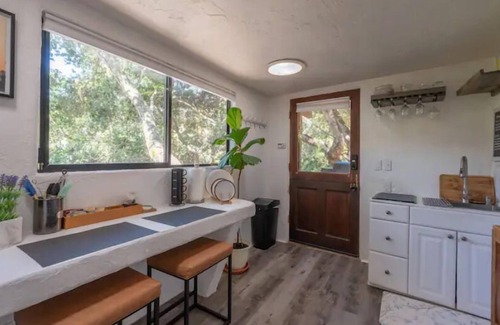 Carmel Valley House | New! Soak in a Hot Tub at this Romantic Tree House Surrounded by Trees