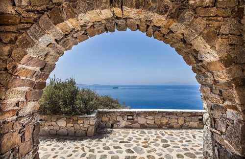 Agios Ioannis House | New Spacious Airy Villa/Contemporary Style up to 10 Guests in Luxurious Comfort
