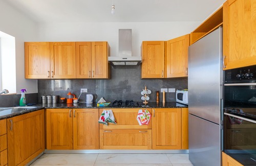 St. Paul's Bay Apartment | New Spacious Apartment 3 Bdr 2 Bth Bugibba 4