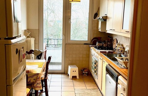 Watermael-Boitsfort Apartment | NEW! Spacious, bright 2-bedrm, Ixelles Solbosch, great amenities. 2-wk+ stays