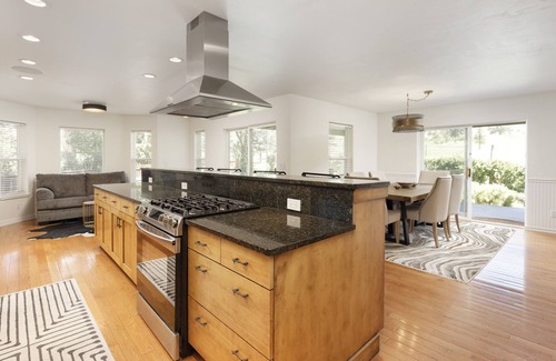 Basalt House | NEW Spacious Home in Downtown Basalt - A+ location with views!