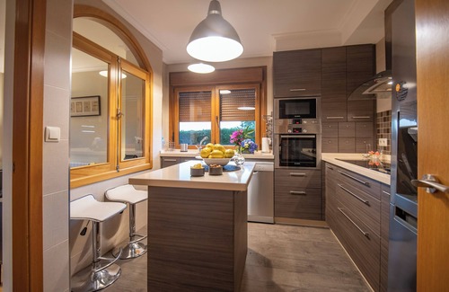Sanxenxo Villa | New spectacular chalet in Sanxenxo accommodates 16 people