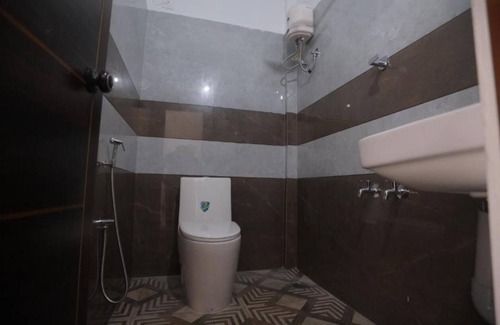 Kothamangalam Hotel | New Star Homes - Room 3