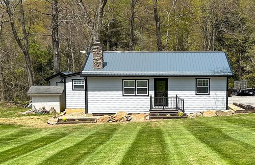 Portersville Cottage | New! Stony Brook Cottage in Portersville, PA