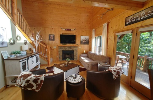 Sautee Nacoochee Cabin | New! Stunning Cabin just Minutes to Helen