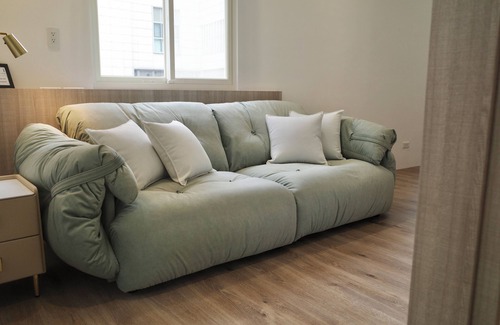 Daan Apartment | NEW! Sunny Apt 2BD 2 Bathrooom｜6 Min MRT｜DN7