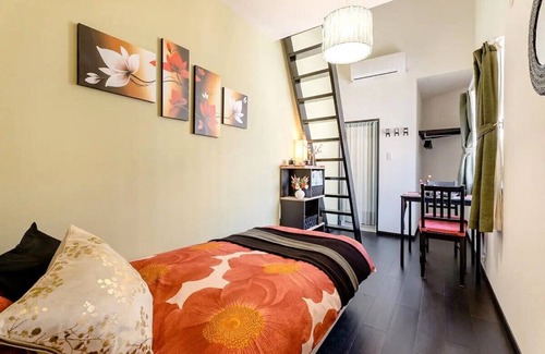 Nishinari House | 【NEW】Super Clean/130㎡/5 toilets & 4 showers/Namba & USJ nearby/Max 12people