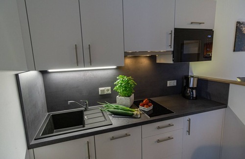 Schwemlingen Apartment | New ✸Superiore studio with terrace. SAARLAND CARD included