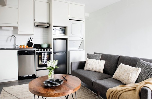 Poncey-Highland Apartment | NEW The Camille ATL Skyline Rooftop Cozy