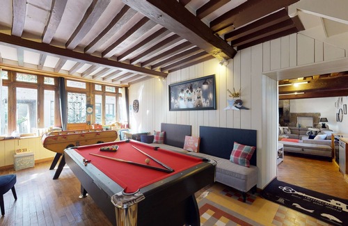 Villedieu-les-Poeles House | New: The Court of Paradise in the historic center!
