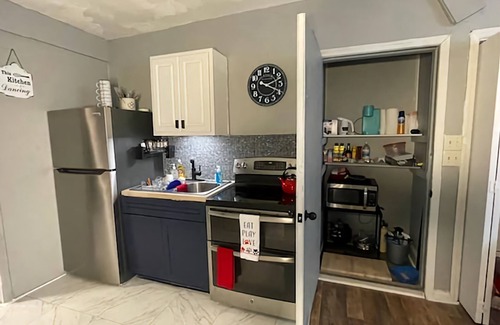 Wilmington Apartment | New! The Cozy, Comfy, Quiet & Quaint Spot!