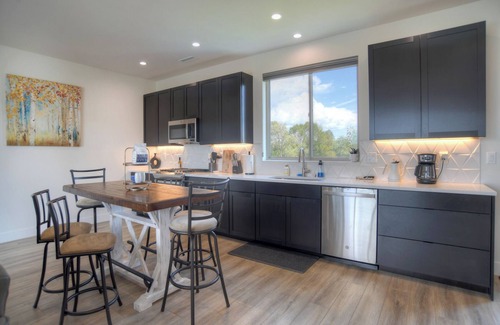 Durango - Purgatory House | New! The Grand View | Exec 30+ Near Town, Hospital - Deck, Views, Garage