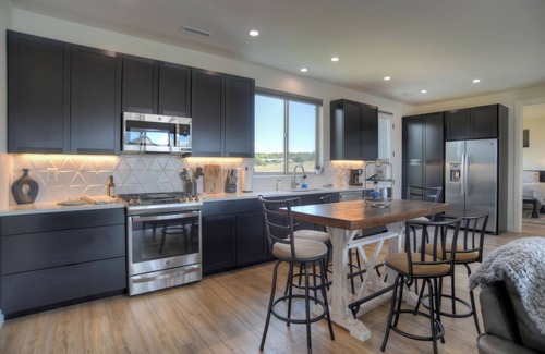 Durango - Purgatory House | New! The Grand View | Exec 30+ Near Town, Hospital - Deck, Views, Garage