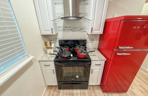 Eastside Promise Neighborhood House | NEW - The Hollywood House: A Movie-Themed Stay in Downtown San Antonio