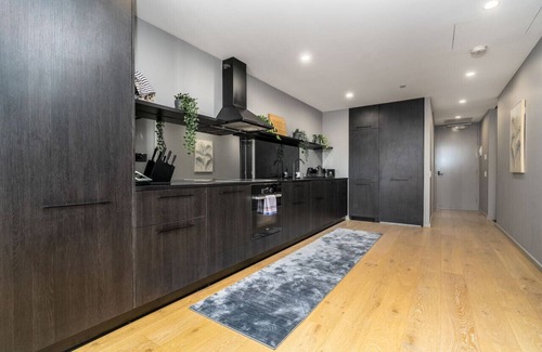 Kingston Apartment | New to VRBO: Comfy 2BA/2BR Kingston Foreshore Apartment