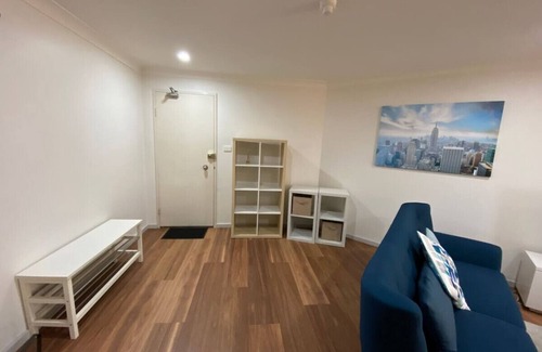 Kingston Apartment | New to VRBO: Quiet 2 bedroom Apt in the heart of old Kingston