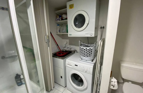 Kingston Apartment | New to VRBO: Quiet 2 bedroom Apt in the heart of old Kingston