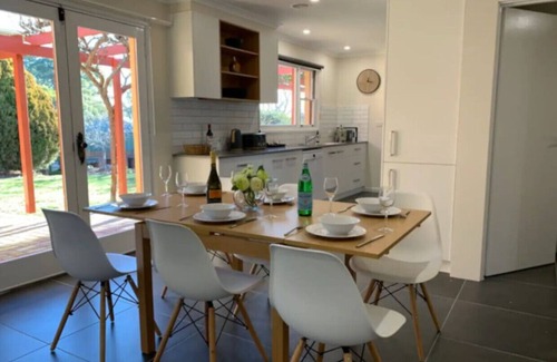 Scullin House | New to VRBO: Warm and Spacious 5BR Home w/WIFI&Multiple Parking