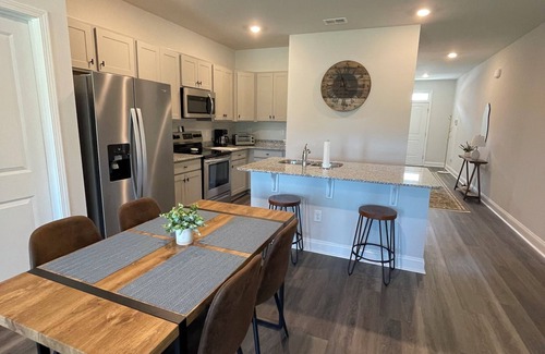 Little River House | New Townhome in North Myrtle near the Sports Complex & minutes from the beach.