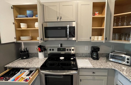 Little River House | New Townhome in North Myrtle near the Sports Complex & minutes from the beach.