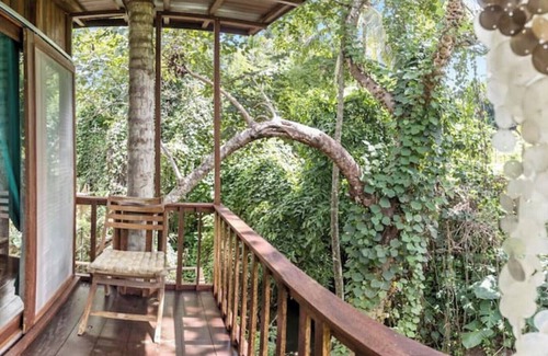 Pengosekan Cabin | NEW: TREEHOUSE with private pool near YOGABARN ❤