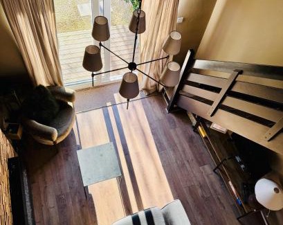 Wigston House | New, unique, tiny house with garden