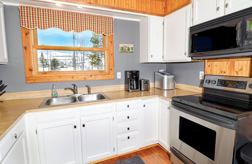 Grand Lake Cabin | New! Updated 2-Bedroom Cabin in Sun Valley with Private Dock & Epic Fishing!