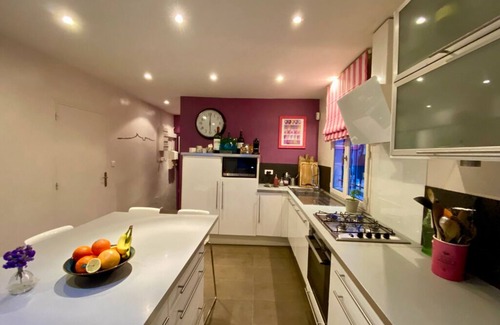 8th Arrondissement Villa | New -,villa Avec Jardin et Piscine - Plage de la Pointe Rouge - mer et Calanque
