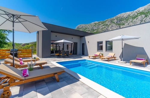 Gata Villa | New! Villa Mir with private pool, 3 bedrooms, 7km from sandy beach