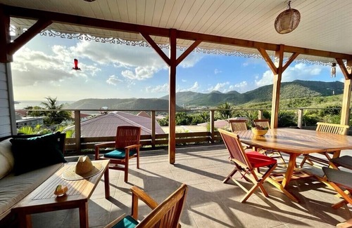 Les Anses-d'Arlets Villa | New villa with swimming pool, magnificent view of the caribbean sea, 1 'from the beach